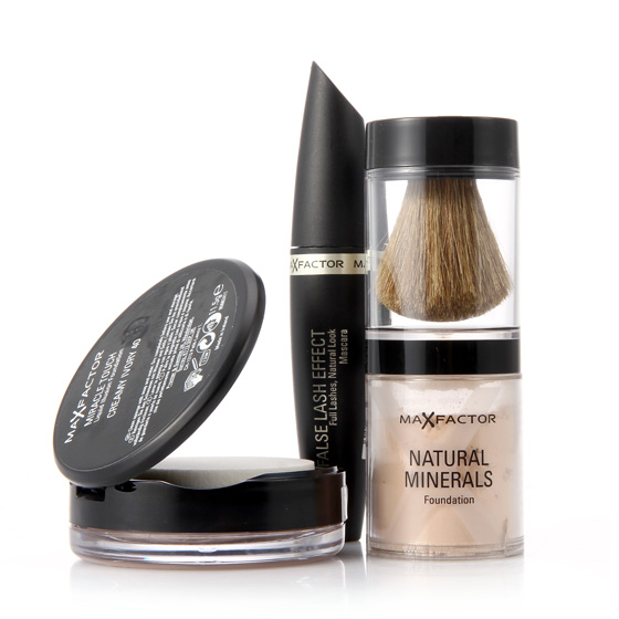 蜜丝佛陀晶莹彩妆套组