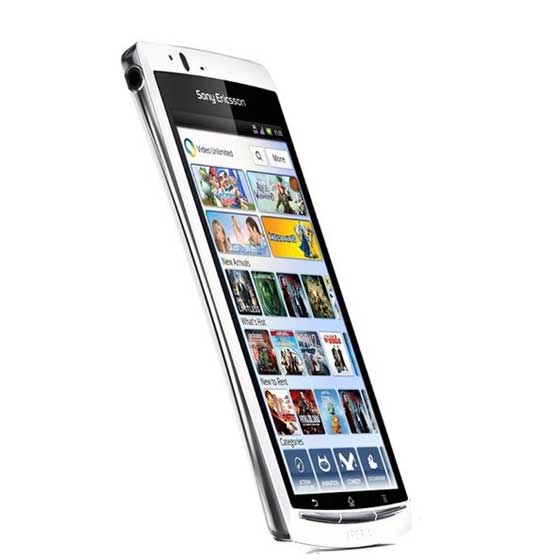 索尼爱立信 纤薄时尚3g手机 lt18i 白色顾客评论