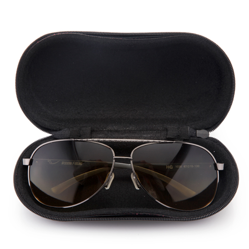 飞燕价格￥269优惠包邮订单金额满168元包邮此商品由马踏飞燕眼镜发货