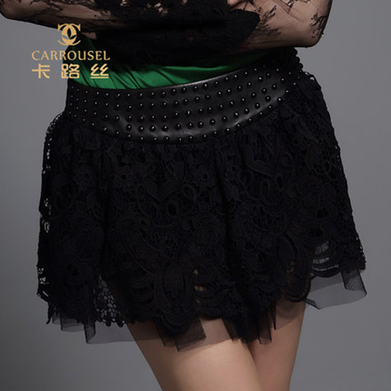卡路丝蕾丝网纱拼皮蓬蓬裙N43F335 黑色