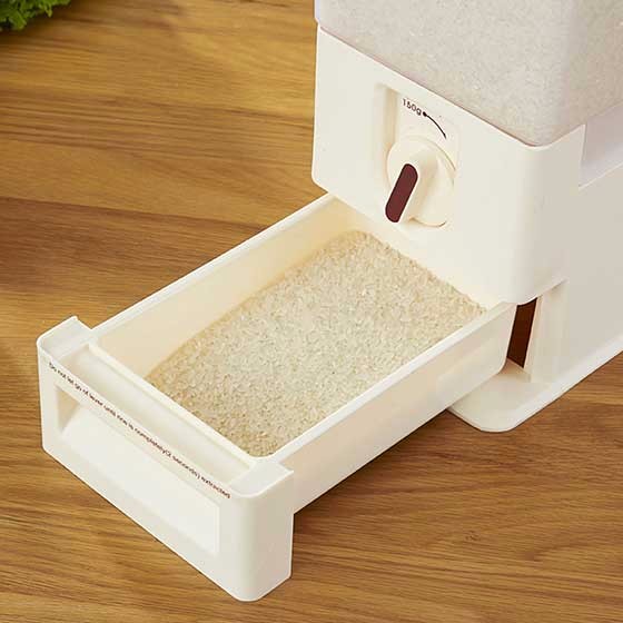 居家家 按钮旋转取米器带盖米桶15kg所有评论