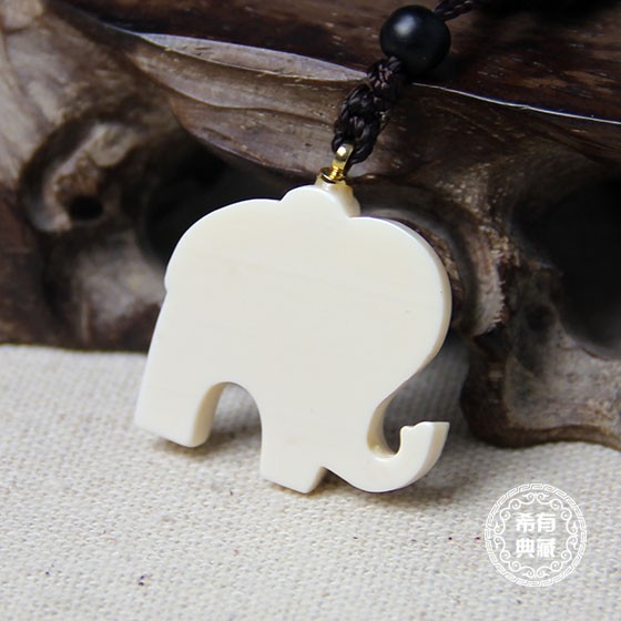 希有猛犸象牙小吉象挂件