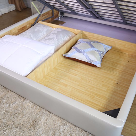 帕格尼时尚真皮软床组1.8米（软床+床头柜*2+乳胶床垫）
