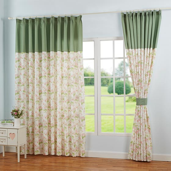 [cozzy]life加厚棉质半遮光英式田园窗帘(2片装) 锦茵