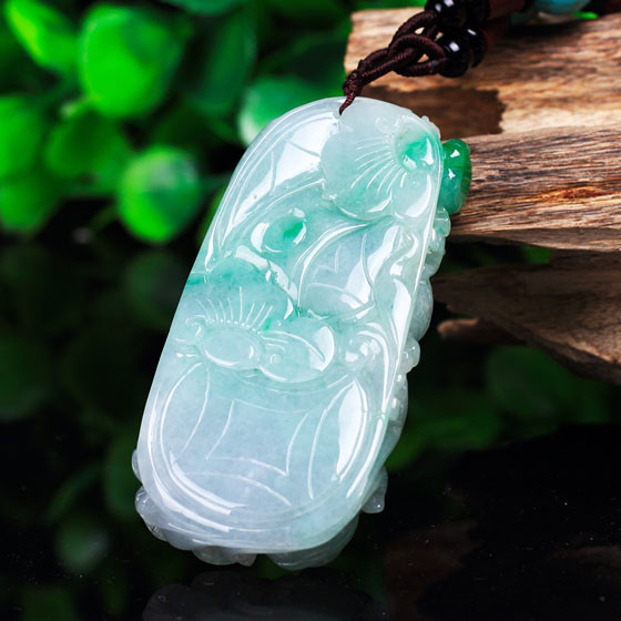 千色密码翠绿立体如意龙翡翠a货吊坠