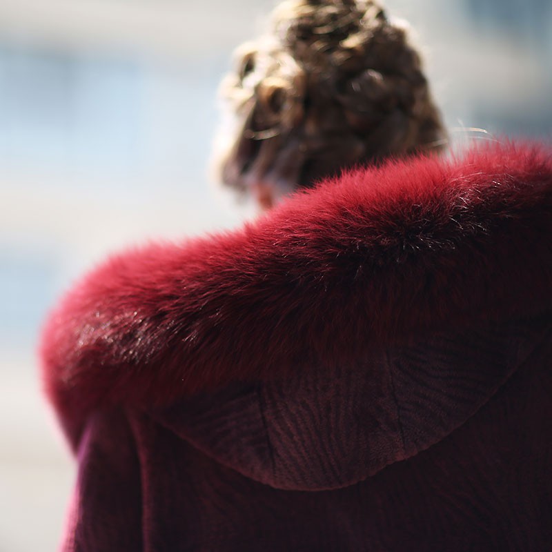 法国恺瑞奢华蓝狐毛领定制款澳洲羊毛大衣·酒红色