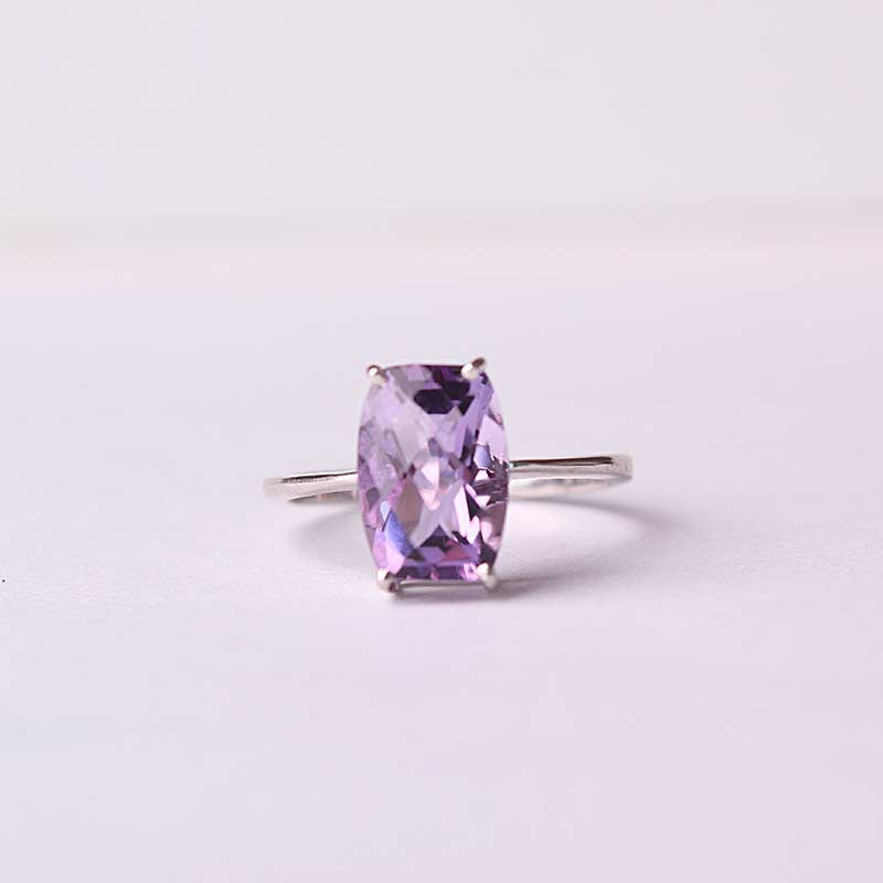 卓凡时尚紫水晶戒指